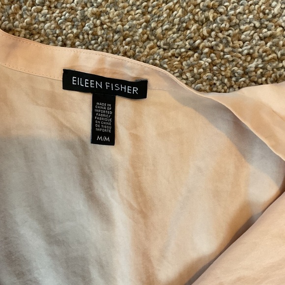 Eileen Fisher Short Sleeve TENCEL Popover Top. Peach/Beige color. Size Medium - Picture 4 of 7